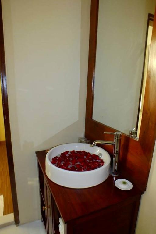 Win Unity Hotel 彬乌伦 外观 照片